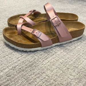Mayari Birkenstock sandal in pink size 39 🌴🌴